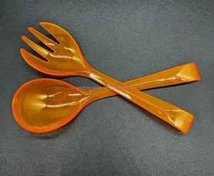 Couverts et vaisselle de luxe modernes en résine tourbillon blanc, ensemble de cuillère de service à salade modèle ange design - Product Image 2