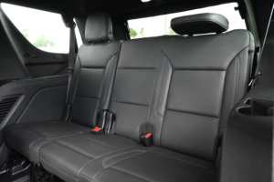 รถเชฟโรเลต ทาโฮ Z71 4WD SUV ปี 2025 มือสอง ภายในสีเข้ม เบาะหนัง พวงมาลัยซ้าย/ขวา คุณภาพสูง รถใช้แล้วสำหรับขาย - Product Image 4