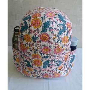 Mini sac à dos léger en coton imprimé à la main en Inde avec fermeture à glissière, imprimé floral fait à la main, sac de voyage et d'école - Product Image 4