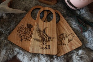 Cuerno para Beber de Alta Calidad con Soporte de Madera, Ideal para Exhibir y Guardar Cuernos para Beber, Perfecto de la India - Product Image 2