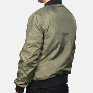 แจ็คเก็ตบอมเบอร์สีเขียวมะกอกแบบคลาสสิกสำหรับทุกเพศ คุณภาพพรีเมียม เหมาะสำหรับฤดูหนาว สไตล์ลำลองในเมือง แต่งขอบผ้าขนสัตว์ - Product Image 5