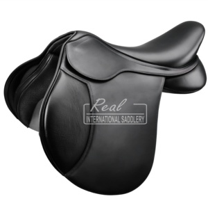 Silla de montar de doma clásica de cuero Real International RES-03, cómoda para montar a caballo y carreras. - Product Image 1