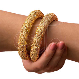 Bracelets de mariage pour femmes, plaqués or, de haute qualité, sur mesure, avec logo personnalisé, prix bas, fabrication professionnelle, vente en gros - Product Image 2