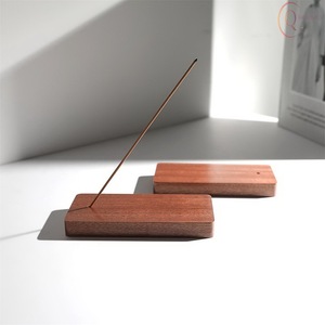 Caja Quemadora de Incienso de Madera Religiosa de Alta Calidad con Acabado Liso, 100% Natural y Duradera para un Uso Seguro, Limpio y Prolongado - Product Image 2