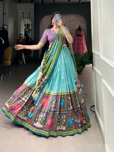 เลเฮงก้าโชลีผ้าไหมแบบทัสซาร์สำหรับปาร์ตี้ฤดูหนาว - Product Image 6