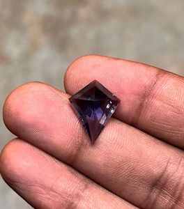 อัญมณีทรงสามเหลี่ยมทับทิมธรรมชาติตัดเหลี่ยมเพชรพลอยหลวมสำหรับทำเครื่องประดับ - Product Image 3