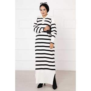 Robe en maille boutonnée Ecru - Product Image 5