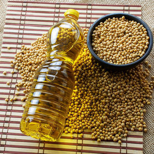 Refined <b>Soybean</b> Oil Premium Quality Refined <b>Soybean</b> Oil in Large Quantity for Bulk Buyers Export Market Direct Delivery - Product Image 4