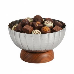 Bol de service en argent martelé vintage, bol en métal pour chocolat, bol à collation pour la décoration de la maison et centre de table pour les fêtes - Product Image 5
