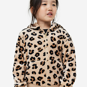 LOGO personnalisé femmes contraste couleur haut court à capuche décontracté femmes sweats à capuche et sweat-shirts pull recadrée surdimensionné à capuche pour femme - Product Image 4