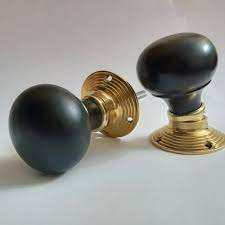 ลูกบิดหินกลมลูกบิดสีดำสำหรับห้องนอนมือจับประตูโลหะทำจากไม้เรซินหรูหราทำจากไม้ของอินเดีย - Product Image 2