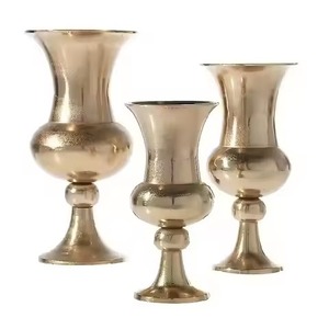 แจกันทรงสูงคอแหลมสำหรับจัดดอกไม้ ตกแต่งบ้าน จัดแสดงงานอีเว้นท์ และใช้งานได้หลากหลายภายในบ้าน นำเข้าจากอินเดีย - Product Image 2