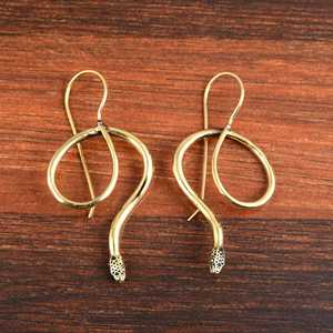 Pendientes Colgantes de Serpiente, Estilo Gótico Bohemio, Joyería de Latón para Mujer, Acabado Antiguo, Minimalista, Chapado en Oro/Plata de 18K - Product Image 3