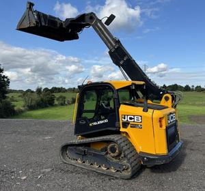 Chargeuse télescopique sur chenilles compacte JCB TELESKID 3TS-8T avec une charge nominale de 200 tonnes, moteur Kubota, pompe hydraulique MOOG - Product Image 2