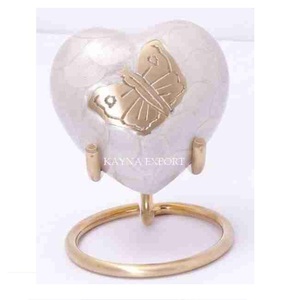Brass <b>Heart</b> Urn Glossy Finished for cremation at affordable price most selling premium quality <b>heart</b> urn for bulk order - Product Image 6