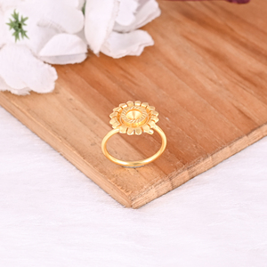 Fabricant en gros, bague simple en laiton plaqué or, bagues simples pour femmes, mode minimaliste, bague florale en laiton, cadeau pour un usage décontracté - Product Image 4