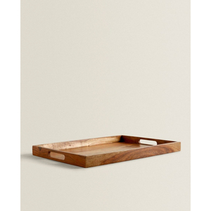 ชุดถาดเสิร์ฟไม้ทรงสี่เหลี่ยมทำมือจากไม้กระถินเทศ 2 ใบ พร้อมหูจับแบบเจาะรู ผิวไม้ธรรมชาติ สำหรับโรงแรม - Product Image 2