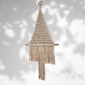 Macramé fait à la main arbre de noël tenture murale Boho décoration de la maison avec glands tissés décor de chambre de fête - Product Image 2