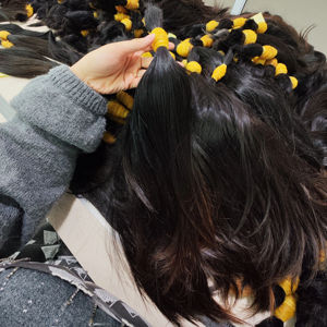 2025 Venta caliente de calidad superior 100% Extensiones de cabello virgen vietnamita Cutícula completa Extensiones de cabello humano al por mayor para niñas - Product Image 1