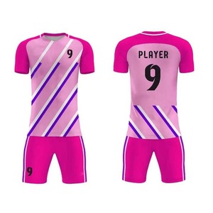 เสื้อฟุตบอลแบรนด์ส่วนตัว ผลิตจากโพลีเอสเตอร์ 100% ระบายอากาศได้ดี สวมใส่สบาย บริการ OEM ราคาขายส่ง ชุดฟุตบอล - Product Image 4