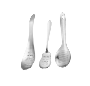 Cuillère broyeur à gingembre en acier inoxydable Cuillère broyeur design différent Ustensiles de cuisine en acier inoxydable Ustensile de cuisine - Product Image 1
