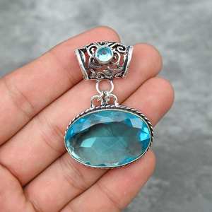 Colgante de Topacio Azul, Plata de Ley 925, Joyería Hecha a Mano, Collar con Piedra Preciosa, Regalo para Mujeres, Amigas y Familiares - Product Image 1