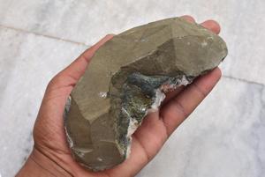 Spécimen minéral brut en cristal d'apophyllite, matière première naturelle - Product Image 5