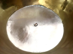 อ่างอาบน้ำทองเหลืองกลมแบบพับได้สำหรับอาบน้ำทารกหรือใช้ในบ้านอ่างอาบน้ำทำจากทองแดงขัดเงาของผู้จำหน่ายอินเดีย - Product Image 4