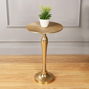 Table d'appoint de luxe fabriquée à la main pour chambre à coucher salon coin élégant meuble d'accent avec esthétique intemporelle - Product Image 4