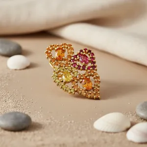 Bague en forme de fleur pour femme, plaquée or 18 carats, sertie de zircone cubique ovale, style pavé, bijou glamour pour soirée, cadeau - Product Image 2