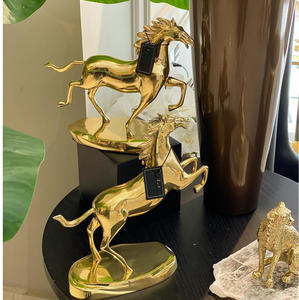 Escultura de caballo de aluminio decorativa para el hogar de lujo, juego de Base de Metal con acabado dorado brillante chapado a mano, 2 uds. - Product Image 2