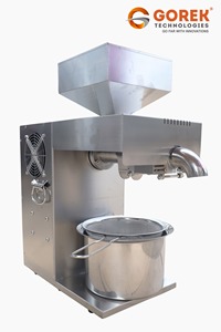 Mini máquina de prensa de aceite comercial de alta eficiencia de 2000W, capacidad de 15 20 kg/h, acero inoxidable de grado alimenticio para extracción de aceite Natural - Product Image 5