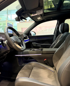 SUV Turbo Usado, Automático, Gasolina/Gasóleo, Rines de Aleación R20, Interior con Asientos Oscuros, Cámara Inteligente de Visión 360, Techo Solar, Suministrado desde Japón - Product Image 4