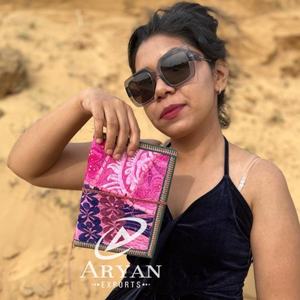 Nouveau véritable fabriqué à la main coloré Sari garniture brodé fil sécurisé fermeture Journal Vintage vibrant couverture non doublé feuille recyclée - Product Image 1