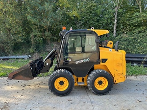 รถตักล้อยาง JCB รุ่น 205 Eco Power Boom ดีเซล สีเหลือง พร้อมชิ้นส่วนเครื่องยนต์หลัก - Product Image 5