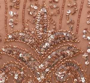 Robe de soirée modeste en champagne brodée avec des cristaux scintillants faits à la main, longueur au sol pour les fêtes et les dîners - Product Image 1