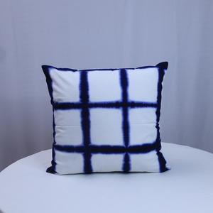 Cojines únicos para decoración del hogar hechos a mano con estampado de bloques de mano en algodón orgánico 100% aspecto sostenible y elegante - Product Image 6