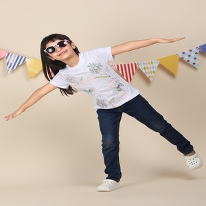 Smart Look 100% coton filles col rond T-Shirt disponible en différentes méthodes d'impression triés sur le volet vente imprimé-tshirt filles - Product Image 4