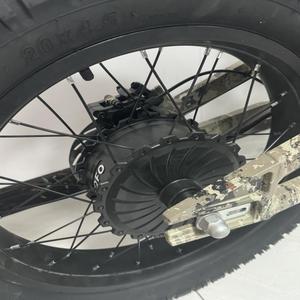 2025 nouvelle mise à niveau 1500W électrique Dirt Bike arrière tout-terrain 4.0*20 moto pneu montagne 48v 30ah40ah moteur de moyeu arrière - Product Image 4