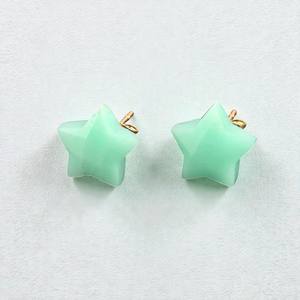 Boucles d'oreilles clous étoile en chrysoprase et calcédoine 10 mm, argent 925 - Clous étoile - Product Image 1