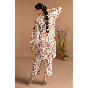 Ensemble coordonné imprimé Dobby blanc pour femme, tenue de tous les jours, ensemble 2 pièces avec short, haut à manches trois-quarts, tailles XS et XXS pour l'été - Product Image 2