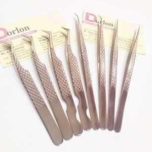 แหนบต่อขนตา New Diamond Grip สีโรสโกลด์ ระดับมืออาชีพ แบบเพิ่มวอลลุ่ม มุม 45 องศา ผลิตจากสแตนเลสสตีล  รับสกรีนโลโก้ส่วนตัว - Product Image 1