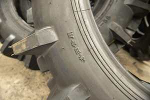 ยางรถแทรกเตอร์แบบสุญญากาศ รุ่น Advance Tractor Vacuum Radial Tire R1W ขนาด 280/70R16 280/70R18 280/70R20 ล้อ ยาง และอุปกรณ์เสริมอื่นๆ - Product Image 3