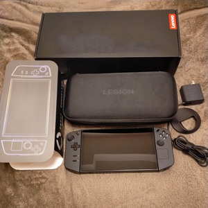 Wholesale Lenovvos Legions-Go 8.8 144Hz WQXGA Handheld Touchscreen Game Industrial Grade OEM Customizable 3-Year Warranty - Product Image 1