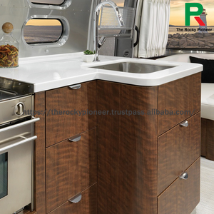 OBM en Chine : Caravane de voyage (camper) en alliage d'aluminium, des lignes épurées à ses couleurs neutres délicates - Product Image 5