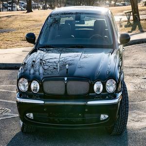 Autos Jaguar XJR Premium usados del 2006 listos para exportación con entrega rápida - Product Image 1
