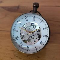 Horloge de bureau en laiton de style vintage Victoria London, design boule, mécanique, décorative, avec matériau en quartz et métal