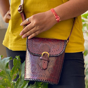Women <b>Unique</b> Bag Handmade Buffalo Leather Sling Bag <b>Handbag</b> Shoulder Bag - Product Image 1