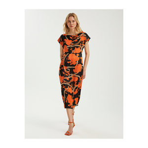 BGN S23D398 ชุดเดรสผ้าซาตินพิมพ์ลายวิสโคสจากตุรกี - Product Image 2