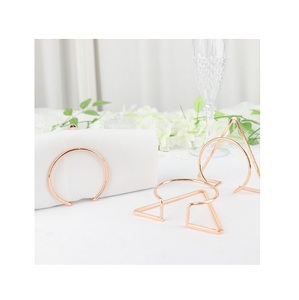 Anneau de serviette en métal de forme hexagonale plaqué or porte-serviette fait à la main de haute qualité décoration de Table anneau de serviette de luxe - Product Image 3